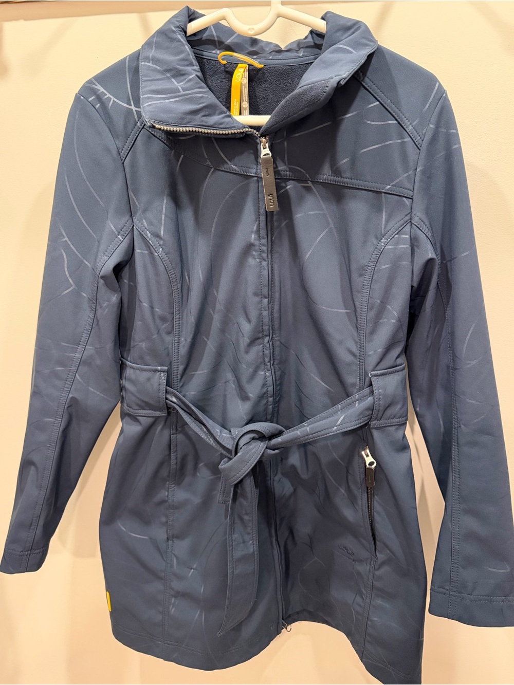 LOLE Women’s Midseason Rain Jacket - Picture 2 of 8